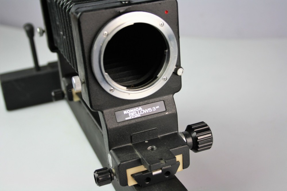 KONICA BELLOWS 3 AR
