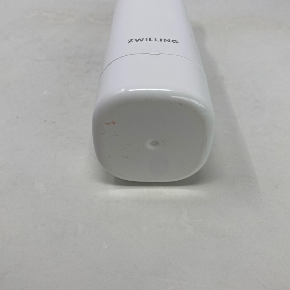 ZWILLING Fresh & Save Handheld Vacuum Pump, White, 7.5in