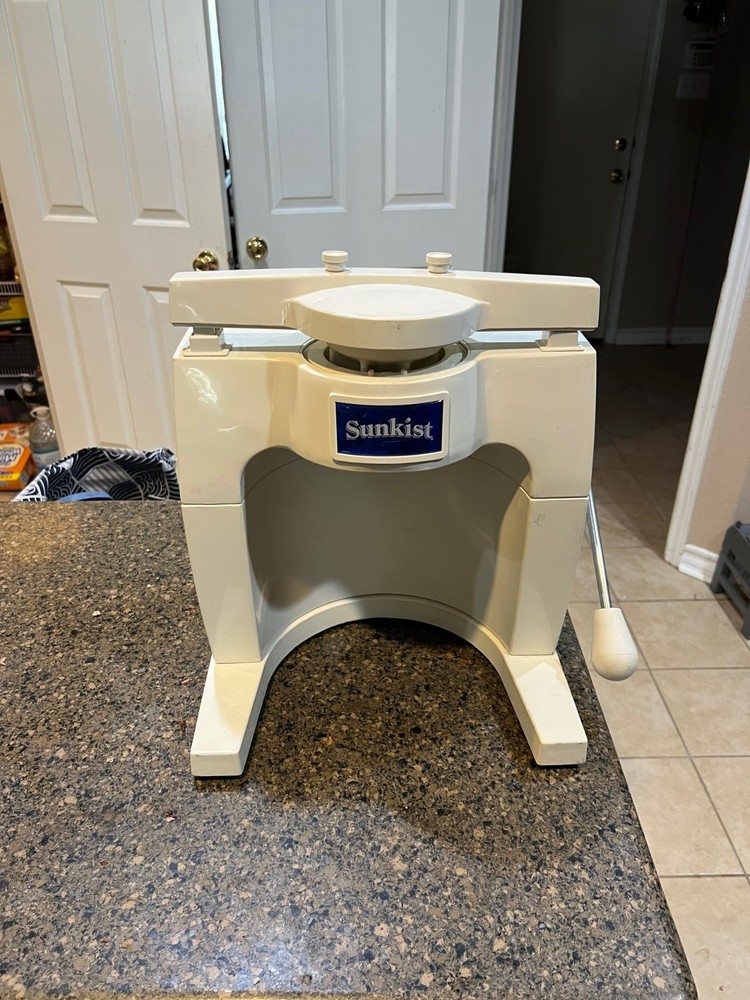 Sunkist S-102 6-Wedge Sectionizer