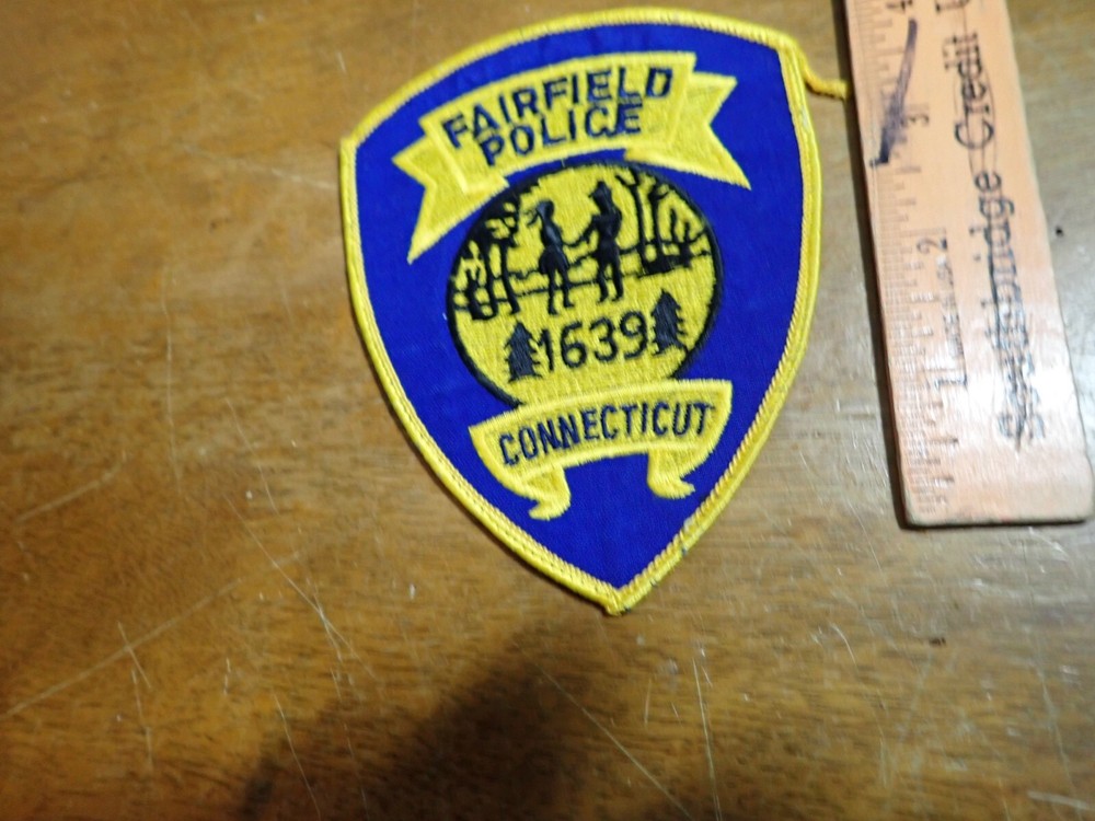 FAIRFIELD CONNECTICUT VEST PATCH OBSOLETE  PATCH BX E#17