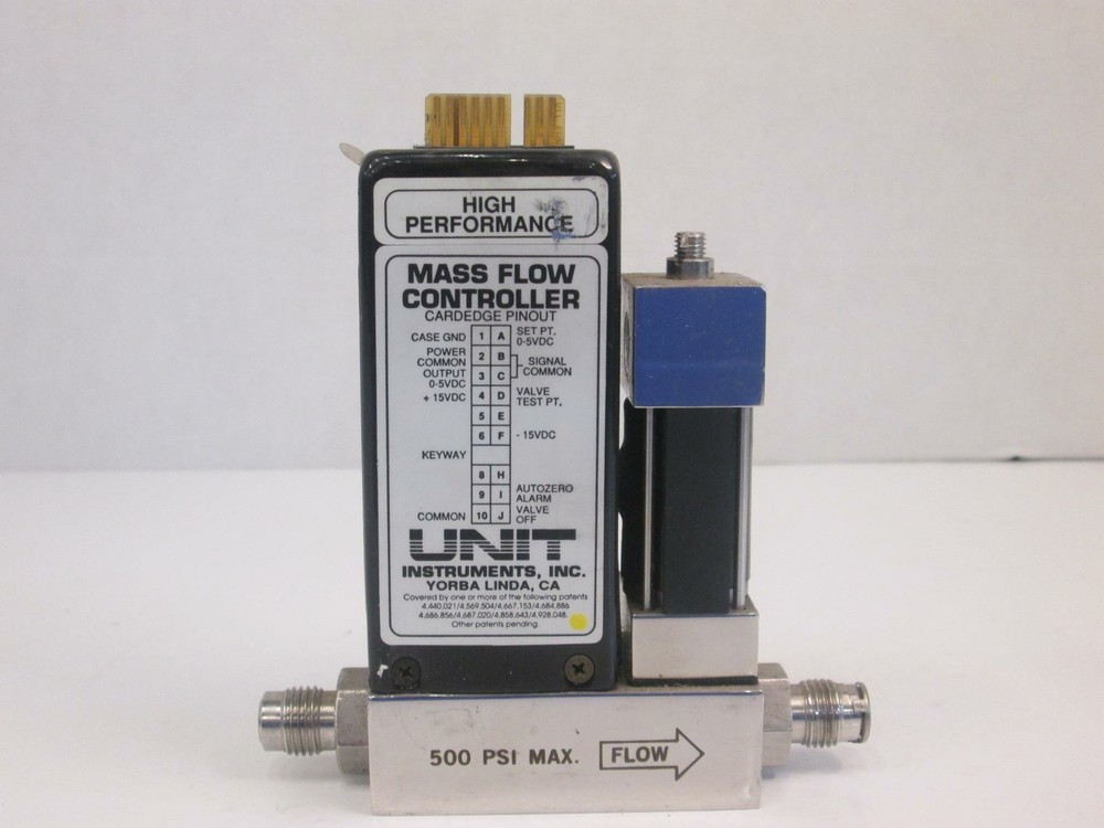 Unit UFC-1020 Mass Flow Controller MFC, O2, 500 SCCM