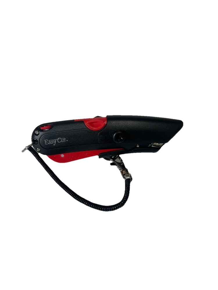 easy cut box cutter new in package Red with replacement blade