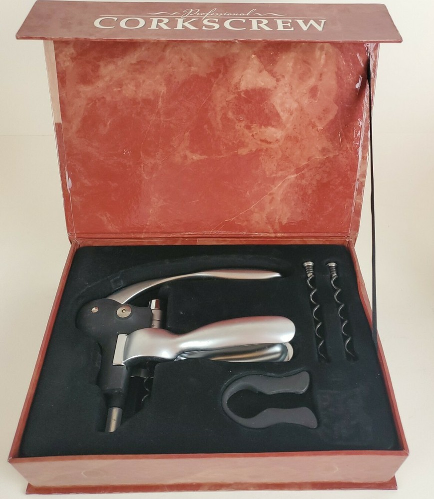 Professional Wine Bottle Corkscrew 656747. Open box