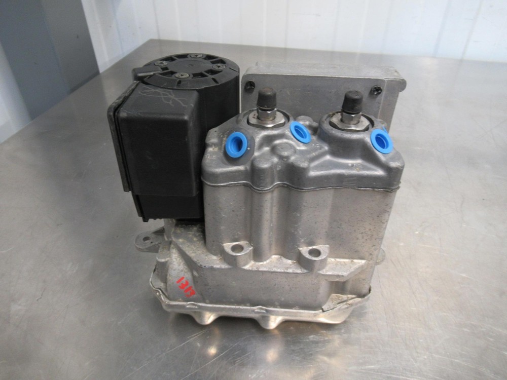 EB1313 1999 BMW K1200 LT ABS CONTROL UNIT MODULE