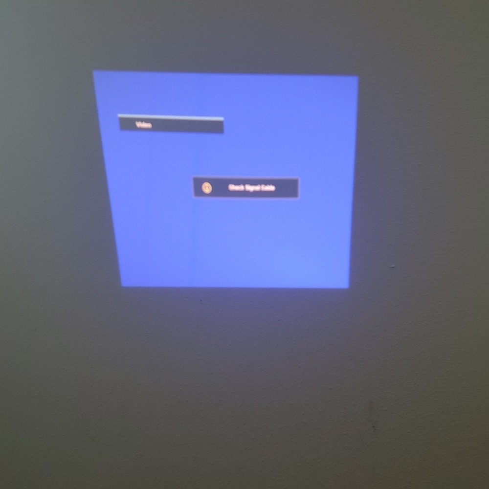 Projector Samsung SP-P400B With Plug No Remote