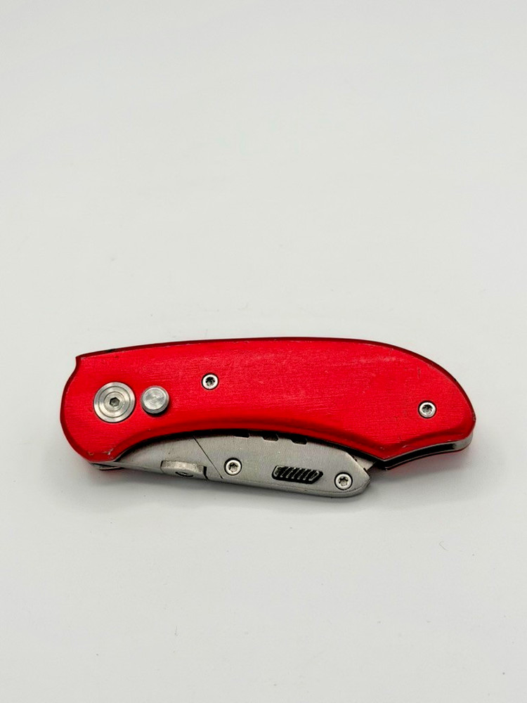 Uline Folding Utility Knife Box Cutter Replaceable Blade Red Pocket Tool