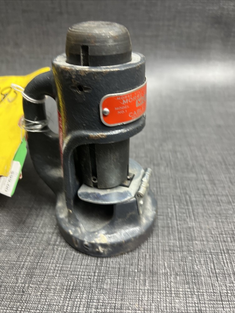 MORSE STARRETT MO-ST TOOLS Model No. 1 CABLE CUTTER - With Papers