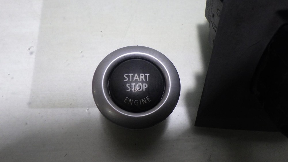 08 BMW 328i Ignition W/ FOB & START-STOP SWITCH