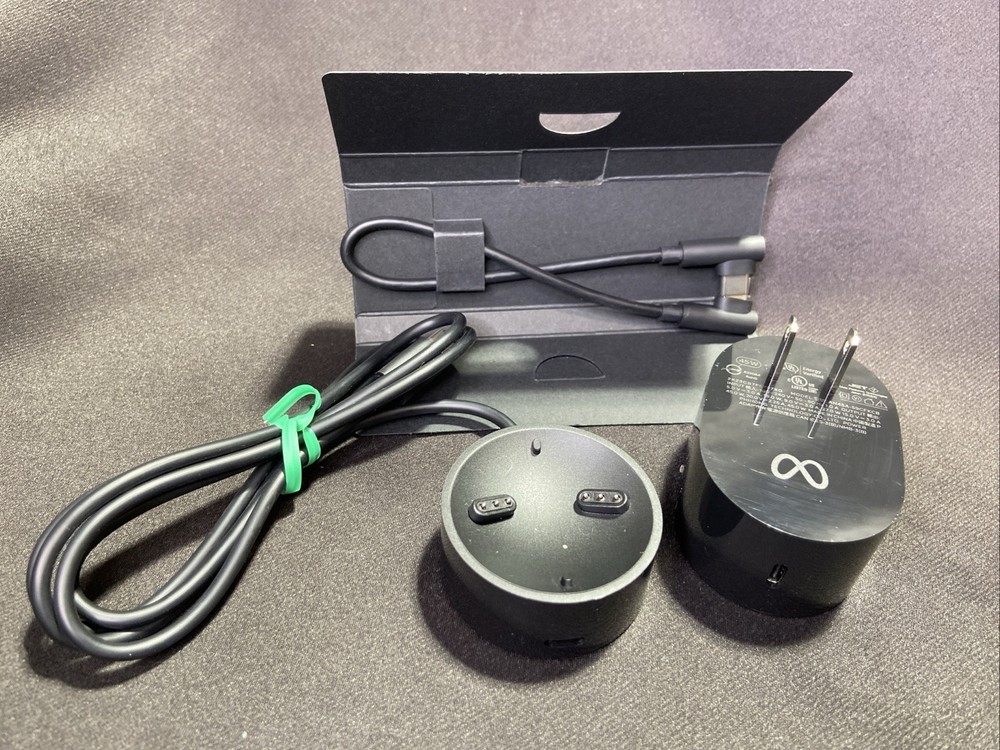 Meta Quest Pro Controllers With Compact Charging Dock