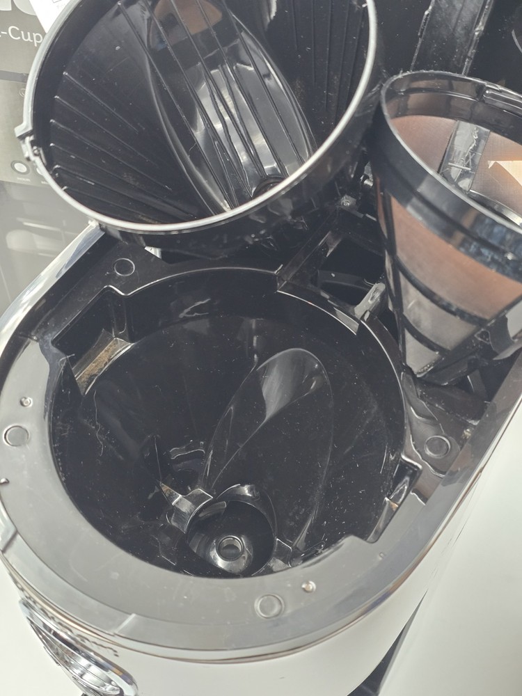 Cuisinart 12 Cup Programmable Coffeemaker BLACK STAINLESS Model# DCC-1220BKS