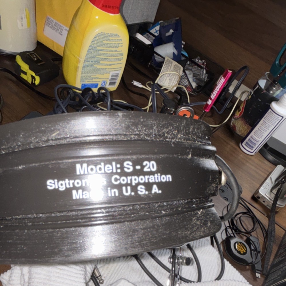 Sigtronics S-20 aviation headset