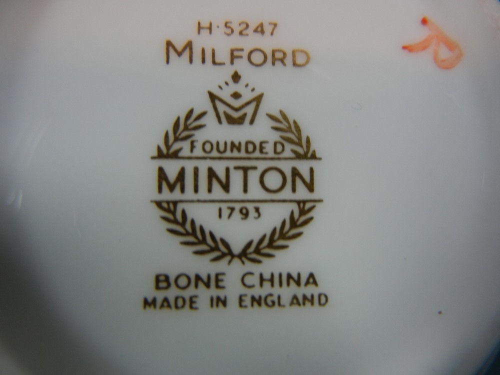 Minton Milford Pattern H5247 Creamer