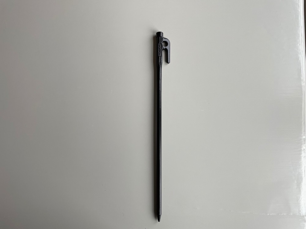 Snow Peak Solid Stake #40 R-104