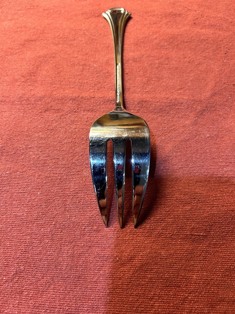 Reed & Barton 18/10 Stainless 9 inch serving fork
