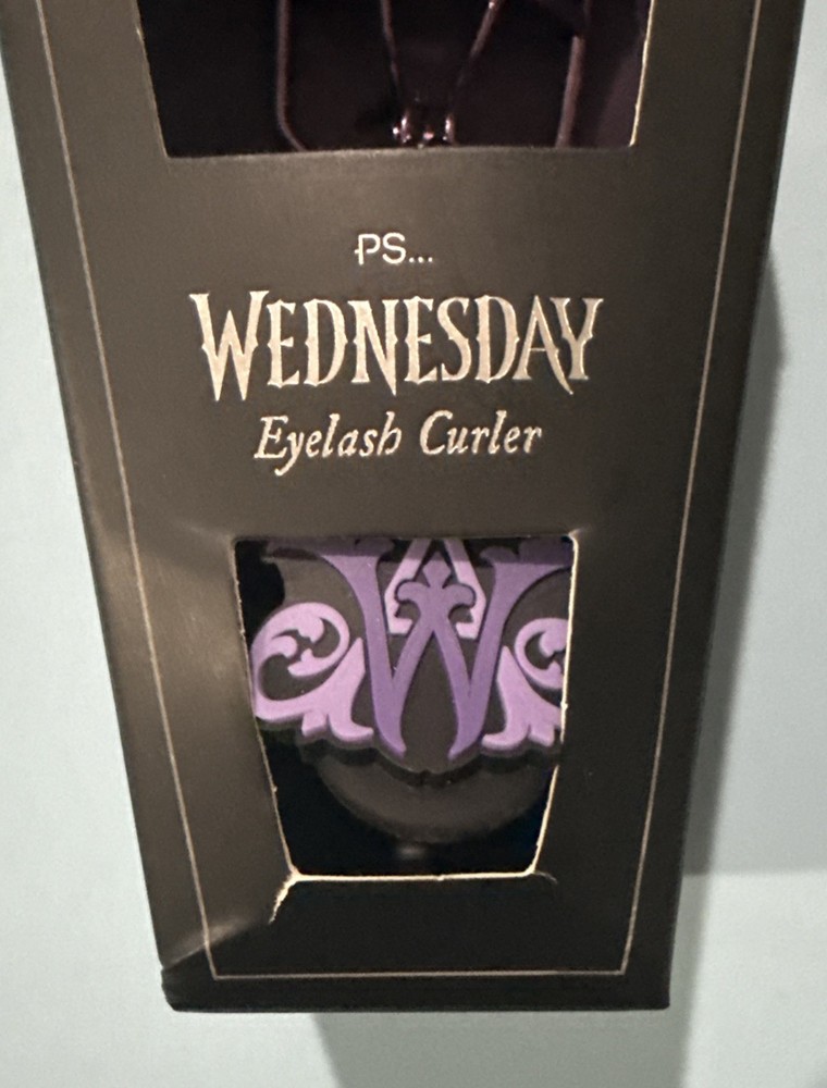 Wednesday Eyelash Curler Cool New