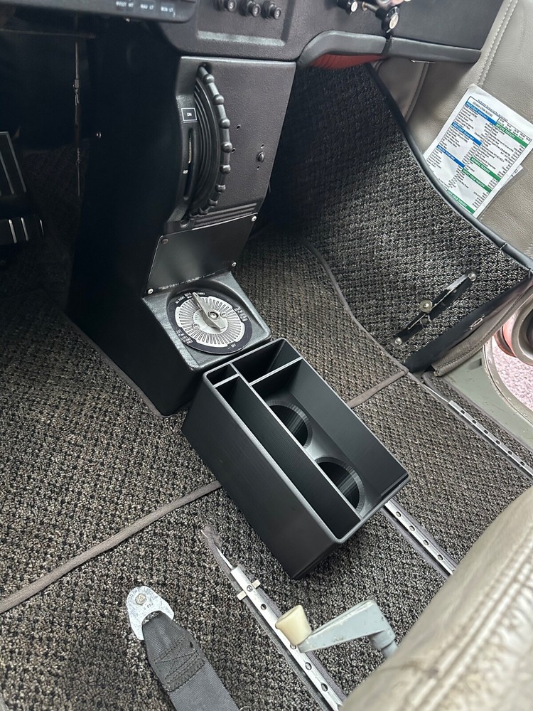 Aviation Center Cup Console