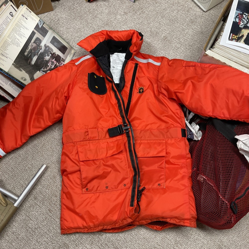 Stearns personal flotation device size LARGE