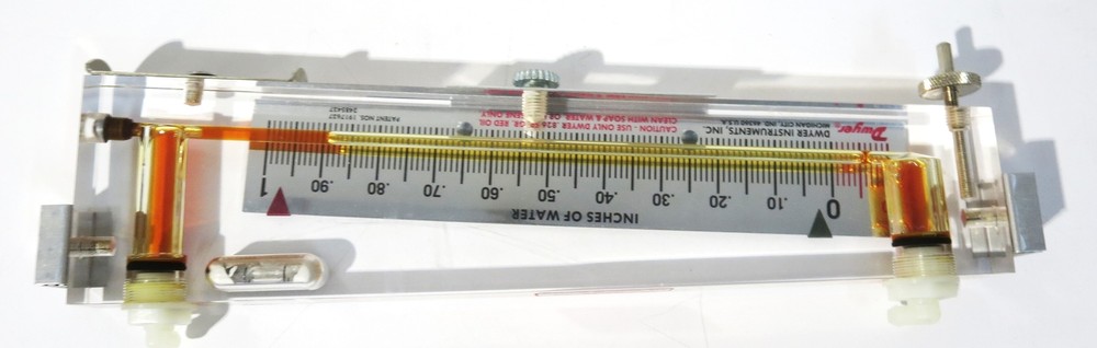DWYER 100.5 SOLID PLASTIC PORTABLE MANOMETER; RANGE .10-0-1.0