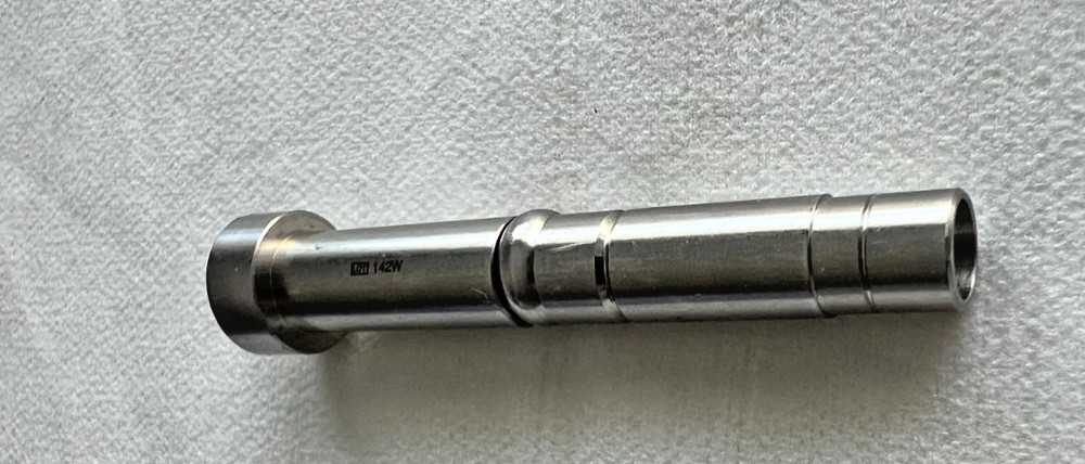 Olympus Light Source Adapter Lot 142W