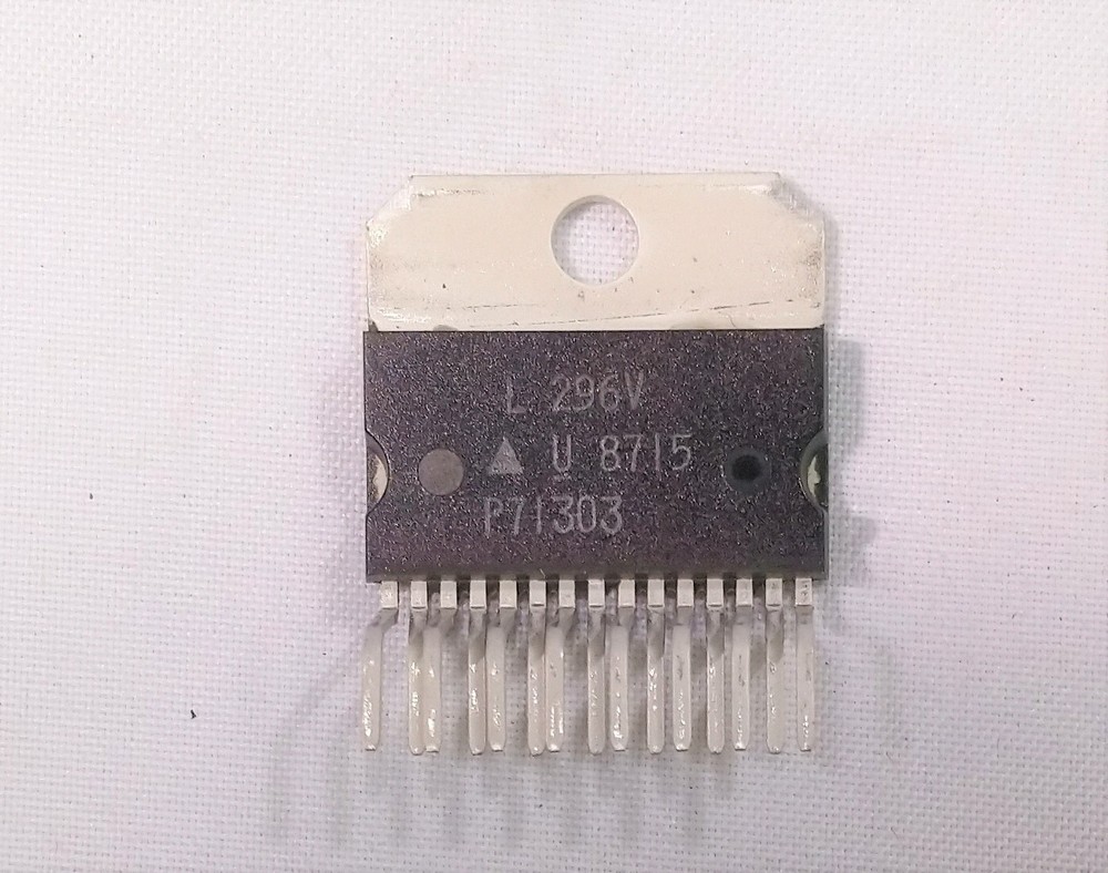 L296V High Current Switching Regulator 15 PIN