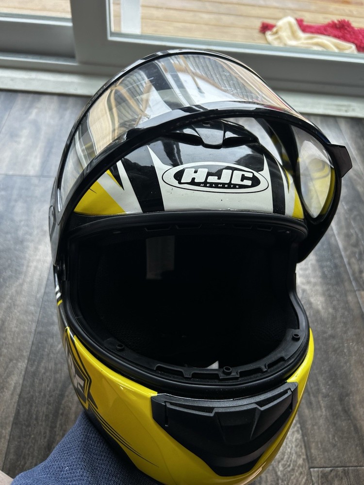 HJC MOTORCYCLE HELMET