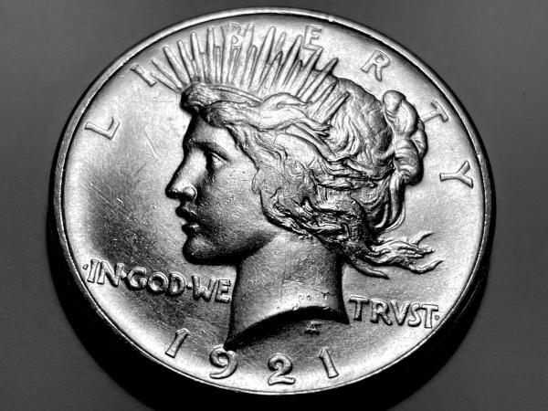 1921 Peace Dollar * Gem BU *