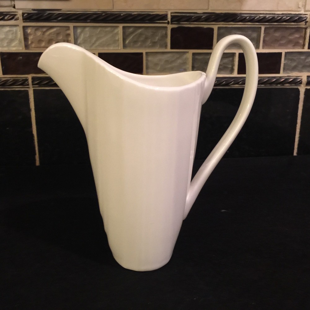 WEDGEWOOD "ETHERAL 0.22L CREAMER