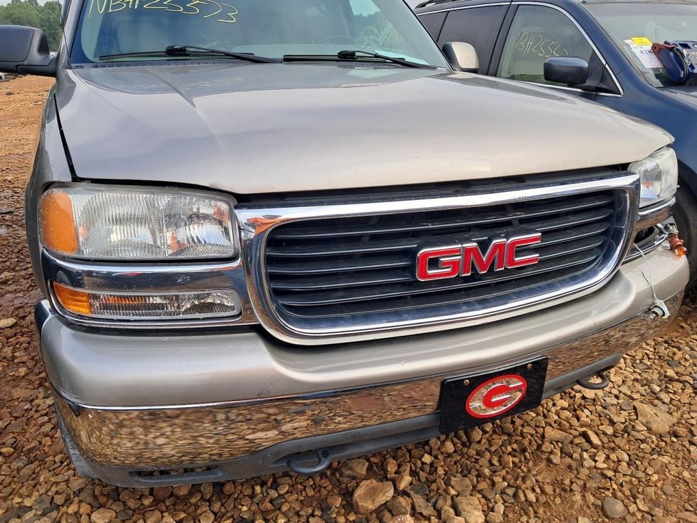 YUKON 2000 Glove Box 4779662