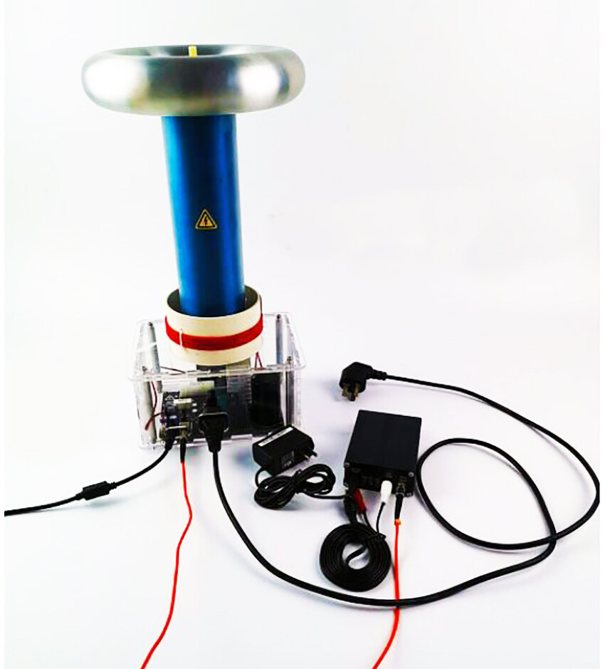 Large Tesla coil Music solid state Tesla coil DRSSTC Artificial lightning storm