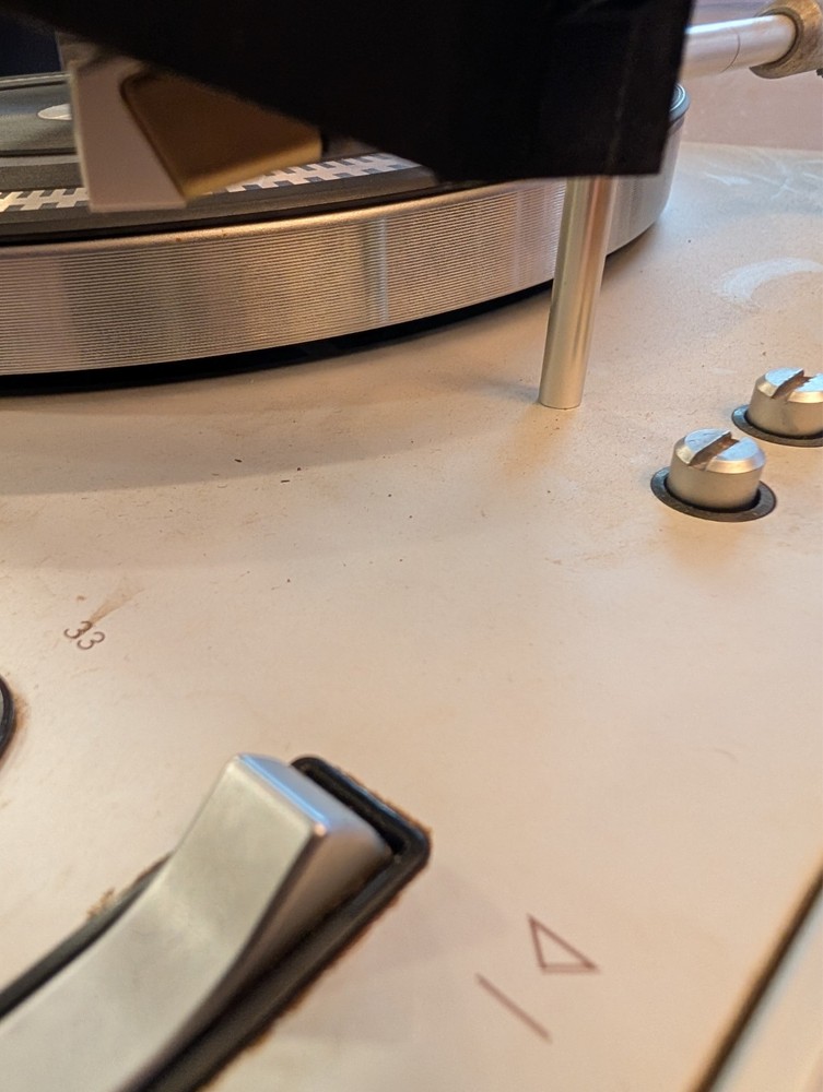 Philips Automatic 212 Turntable with Dust Cover TESTED