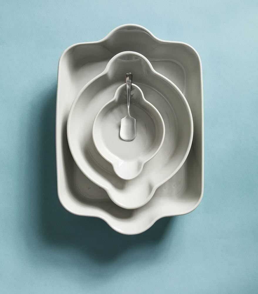 Sagaform Piccadilly Round Oven Dish, White