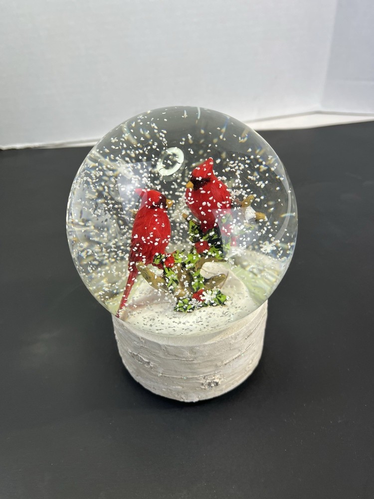 Cardinal Musical Snow Globe R