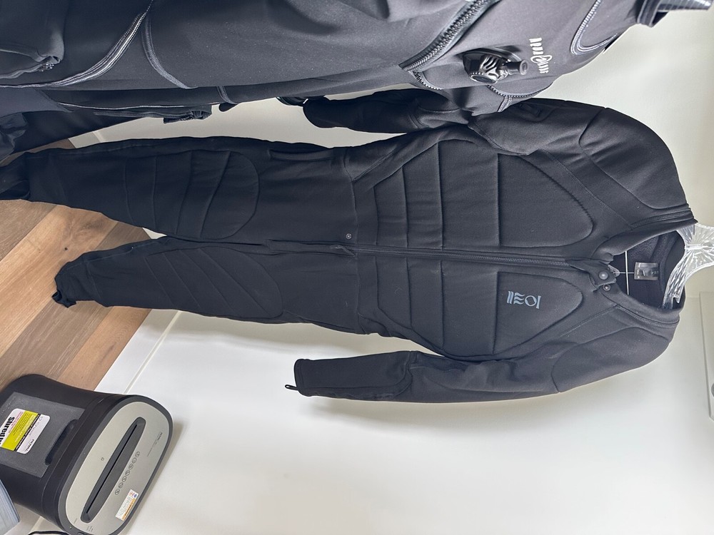 scuba diving dry suit