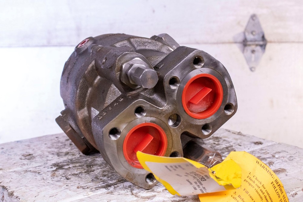 Hartmann 32002-23 01076J62P0005 Variable Displacement Pump