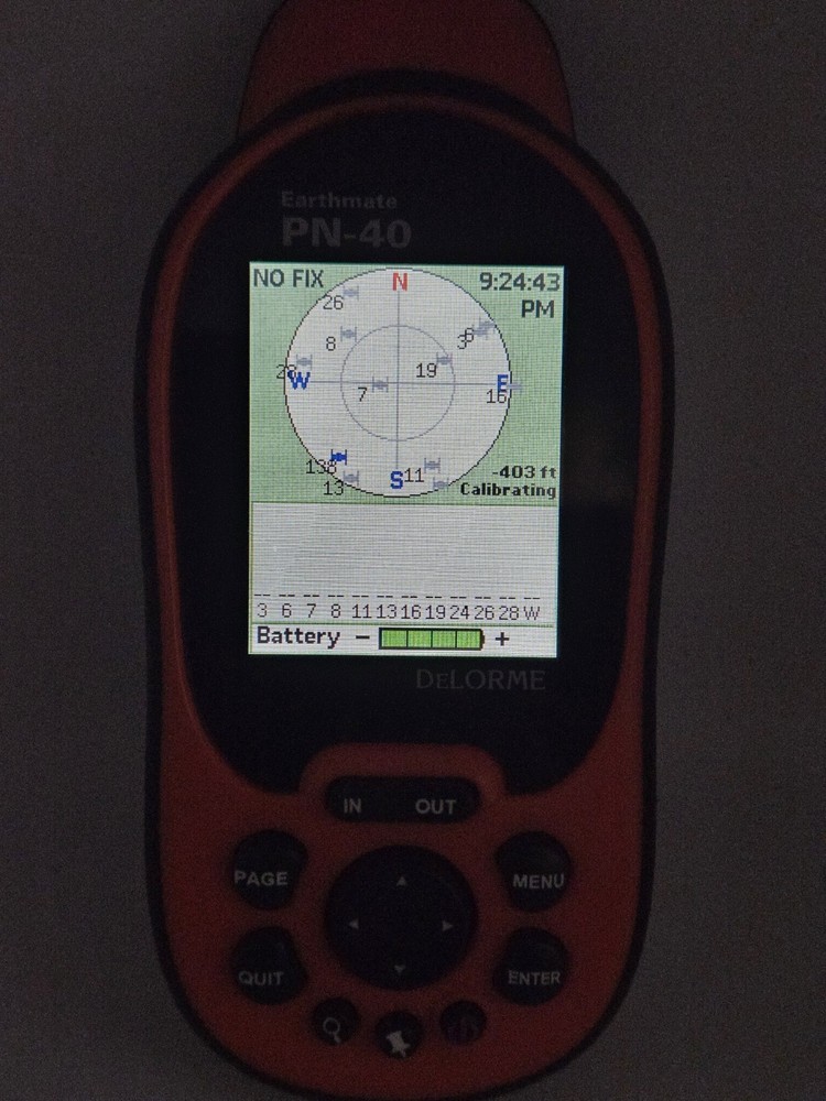 DeLorme Earthmate PN-40 Handheld GPS - Tested and Working