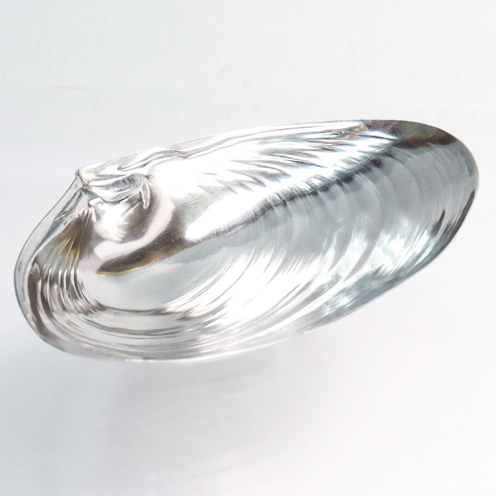 Wallace Figural Sterling Silver Clam Shaped Bowl No. 393.