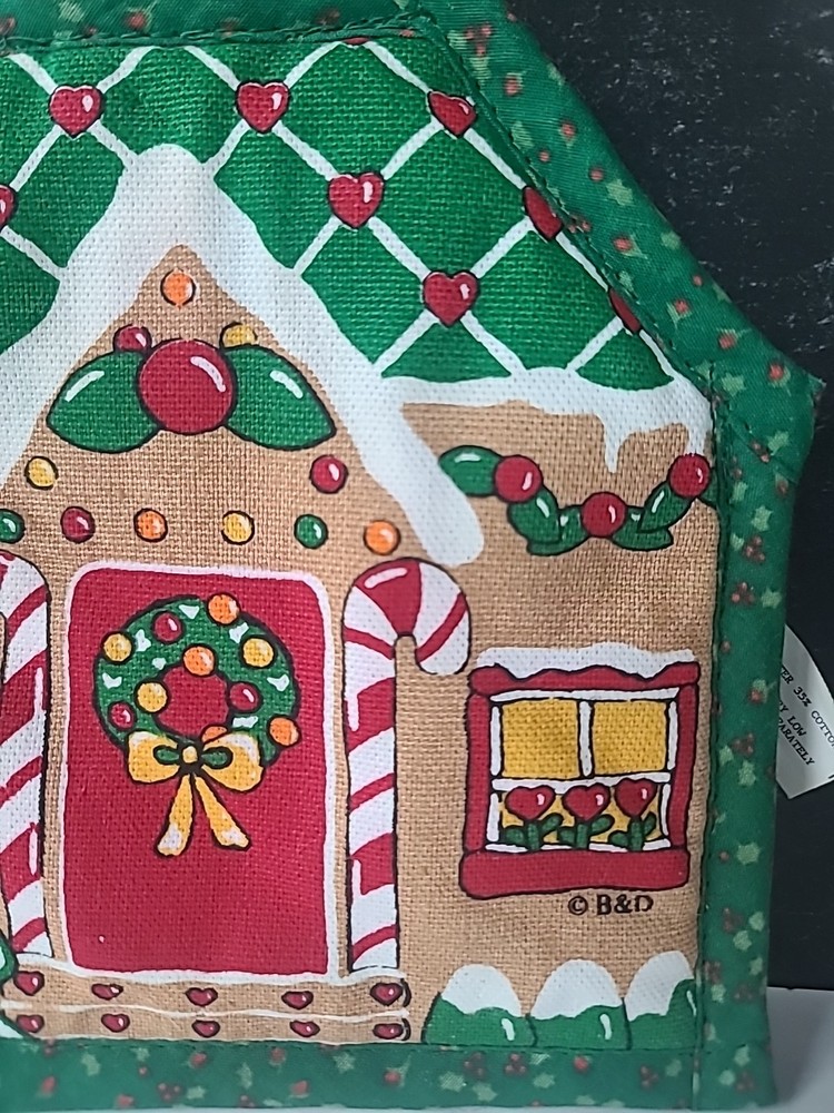 Christmas House Pot Holder