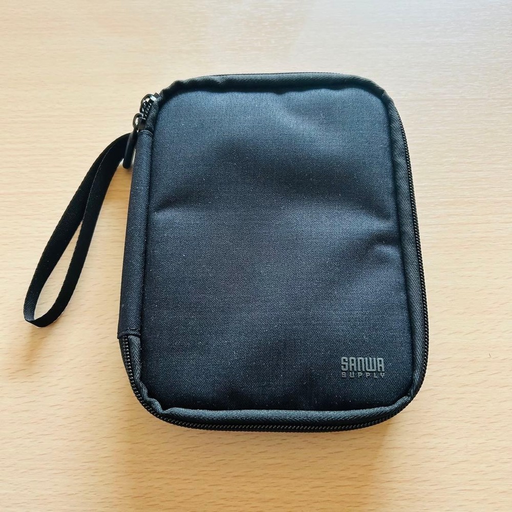 Sanwa Direct Gadget Pouch Black