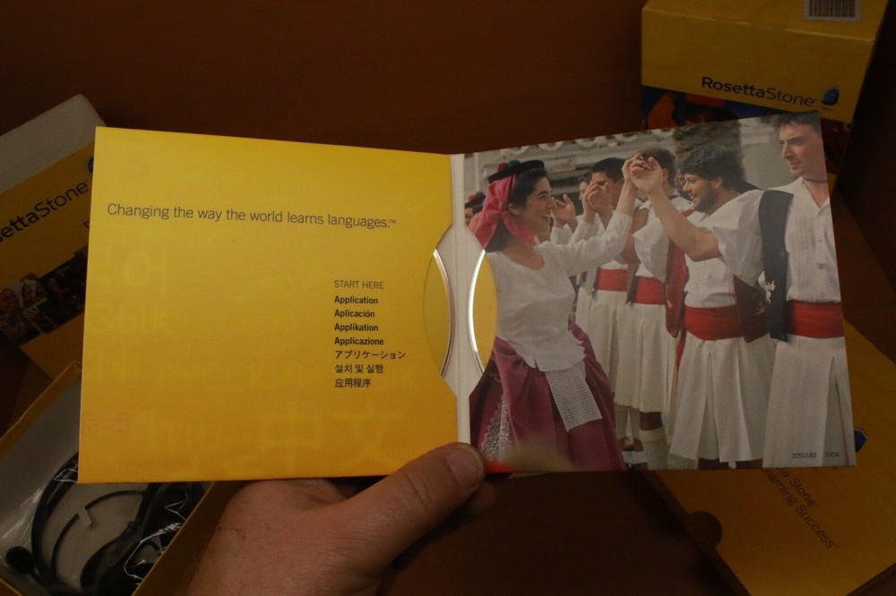 Rosetta Stone Deutsch German Level 1 with Headset (For PC or Mac) - Never Used