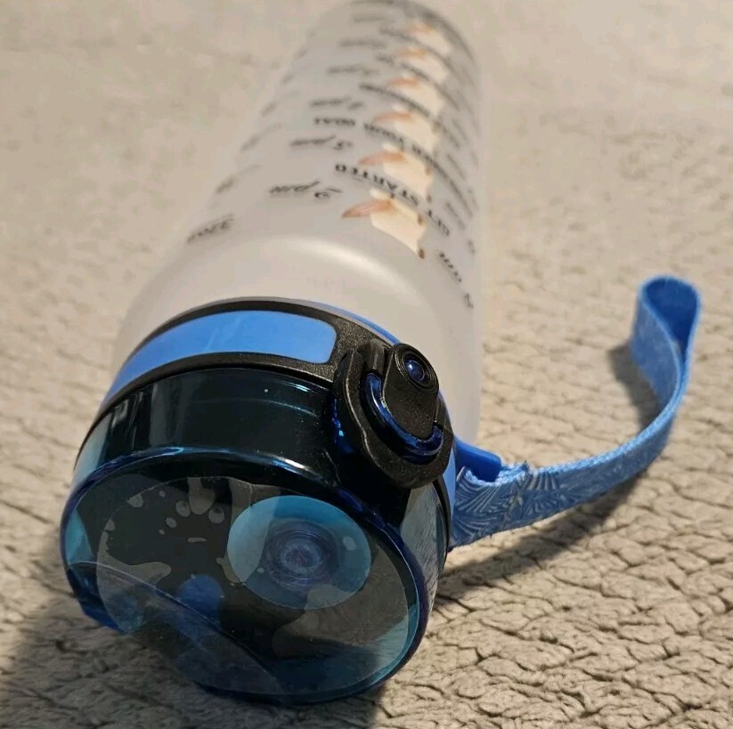 Hydro Tracking Bottle Writing Themed 32oz