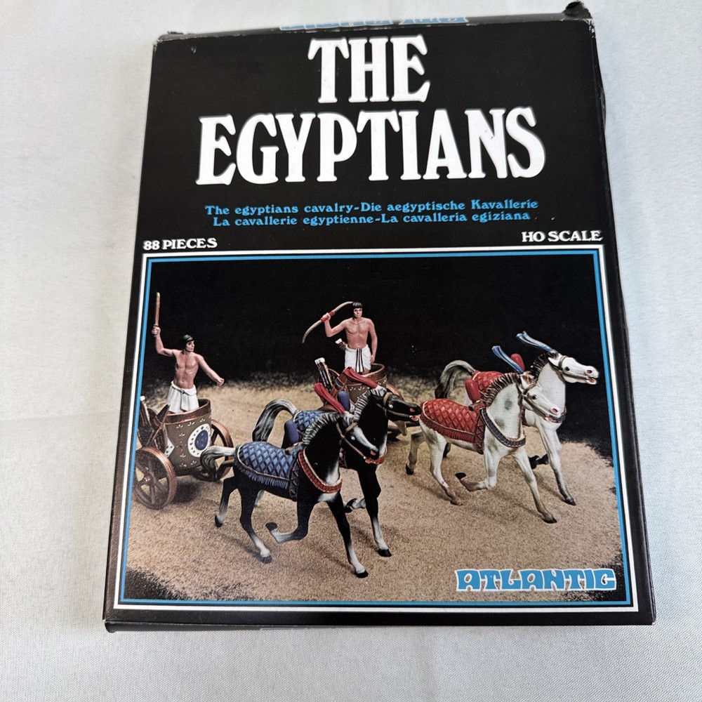 The Egyptians Atlantic Box# 1503 Cavalry (Chariots) Ho Scale Made In Italy
