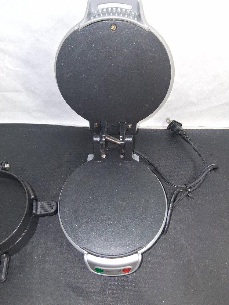 Hamilton Beach Breakfast Sandwich Burger Patty Press Maker ST29