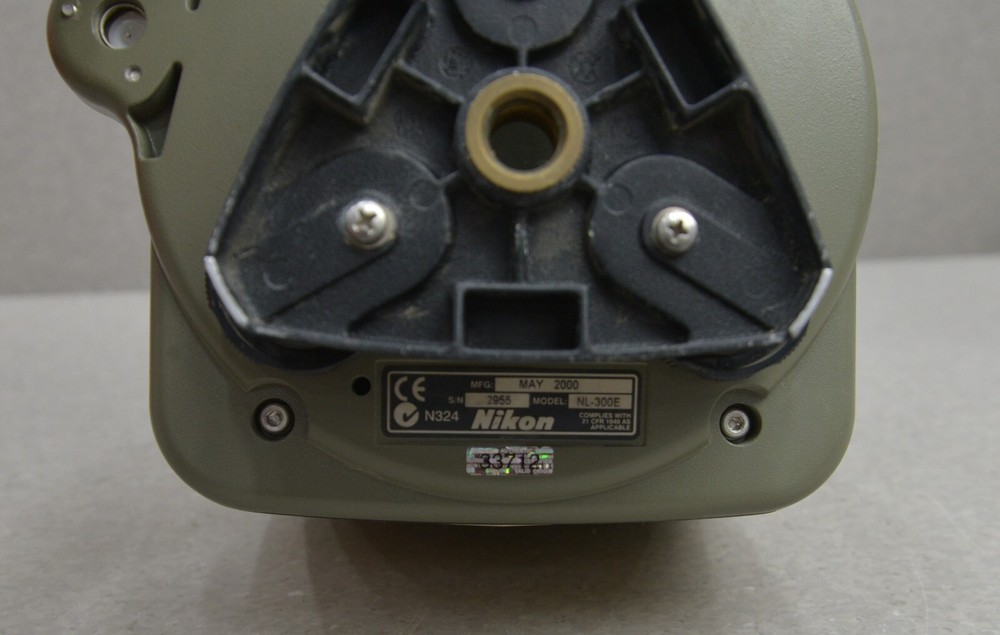 Nikon NL-300E Laser Level