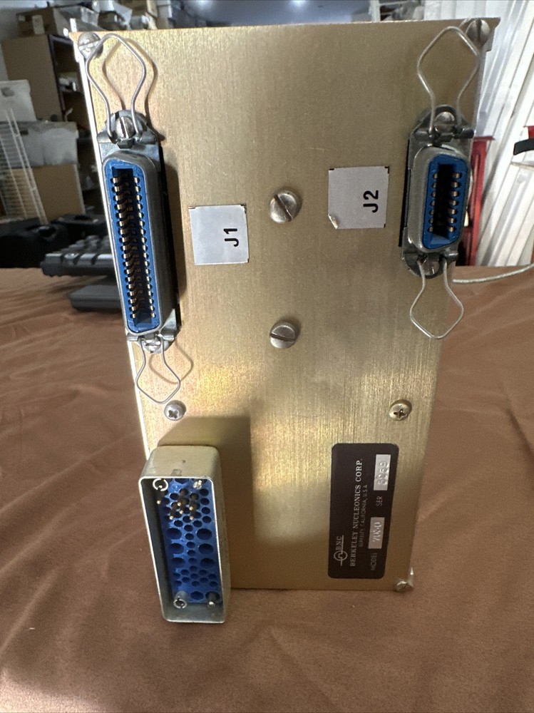 Used BNC BERKELEY NUCLEONICS MODEL 7030 DIGITAL DELAY GENERATOR