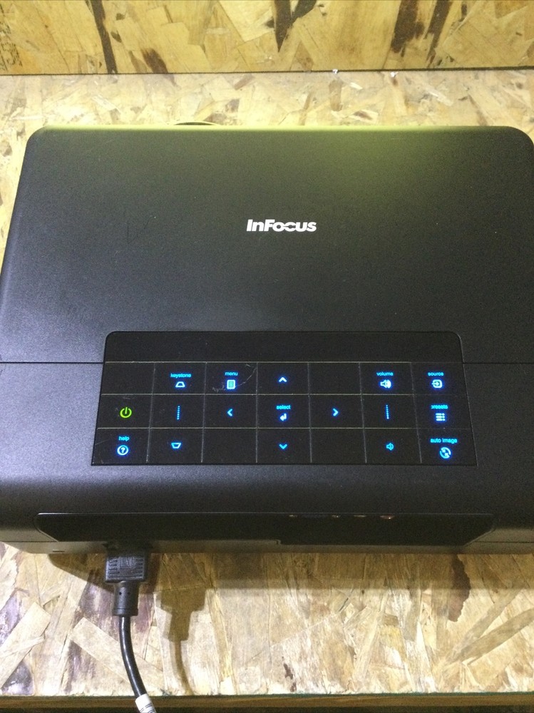 Infocus IN3914 DLP Projector B002