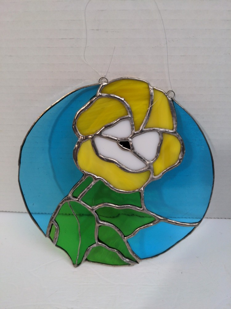 Glass Suncatcher Flower 7.5"