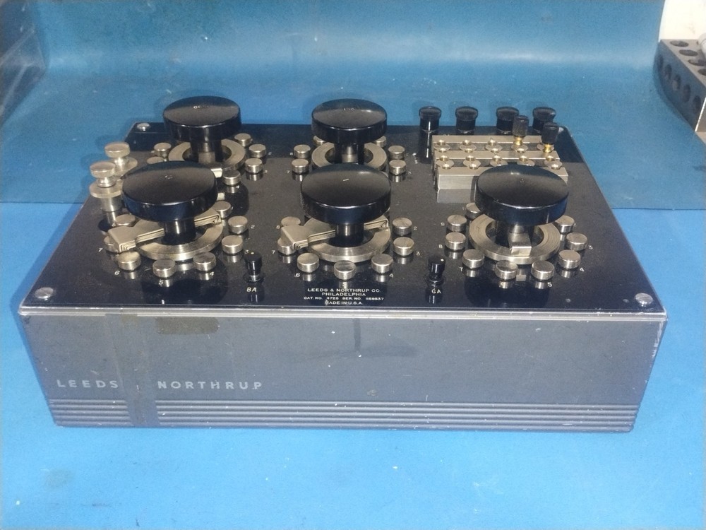 Leeds & Northrup Wheatstone Bridge model 4725 nice!!!