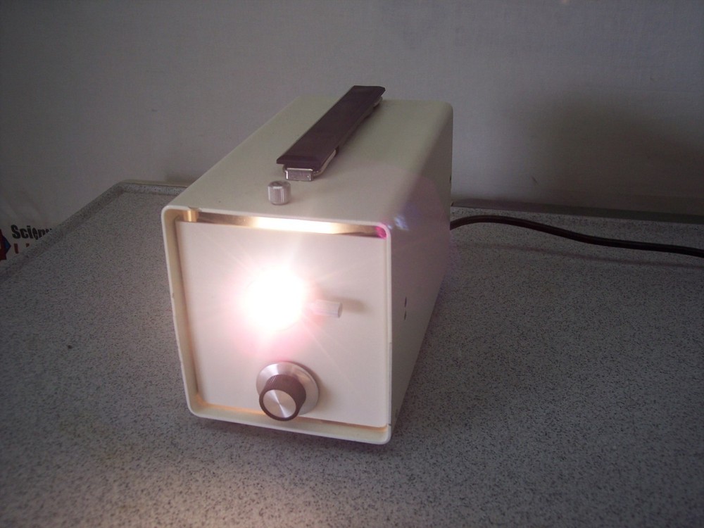 Chiu Technical FO-150 Lumina Light Source