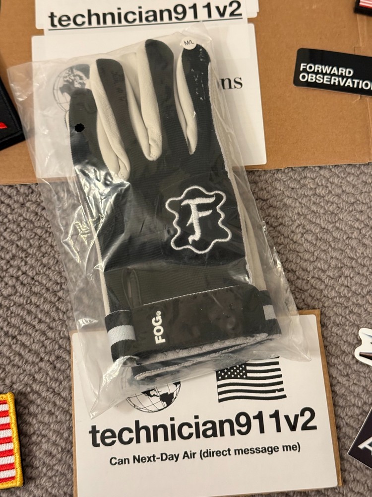 Forward Observations Group Gloves D1CK BEATERS M/L WHITE