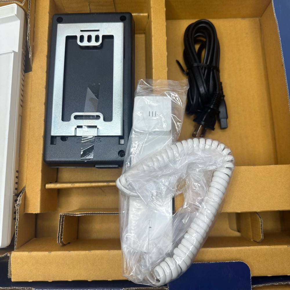 Aiphone JPS-4AEDF 7" Touchscreen Flush Video Intercom New Open Box